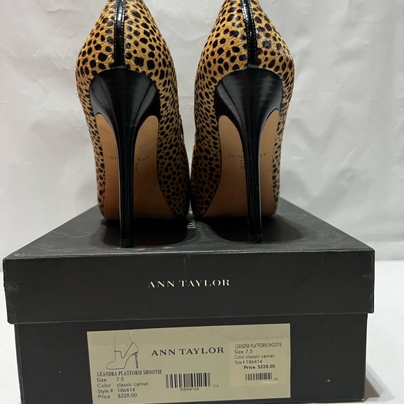 Ann Taylor Leandra Platform Shootie - Picture 3 of 4